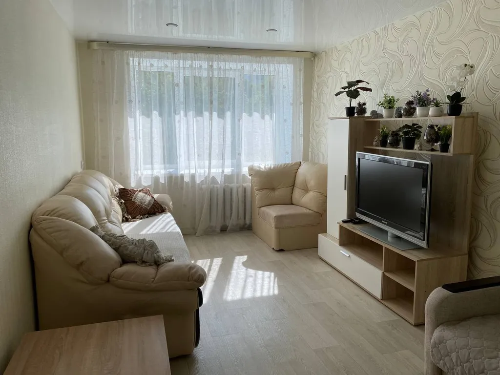 Уютная двухкомнатная квартира — аренда посуточно в Мурманск