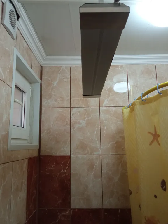 Отдельный номер на троих