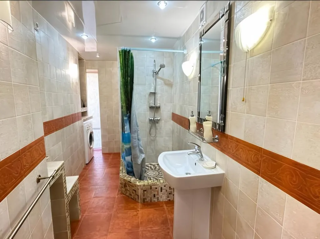 Таунхаус на берегу моря Катран