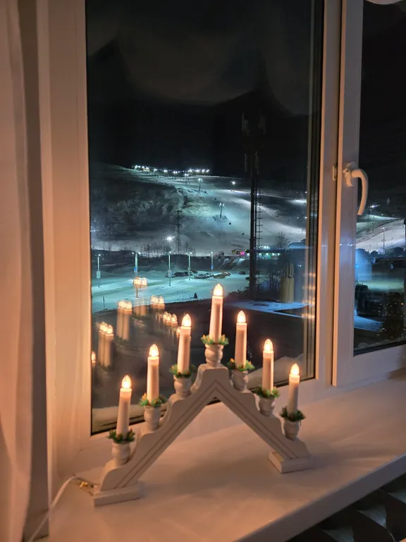 Первый дом у склона с видом на BigWood