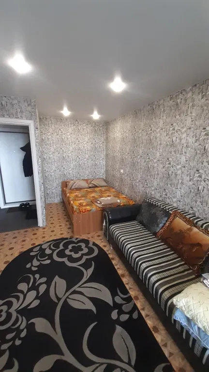 Уютная квартира — аренда посуточно в Волжский