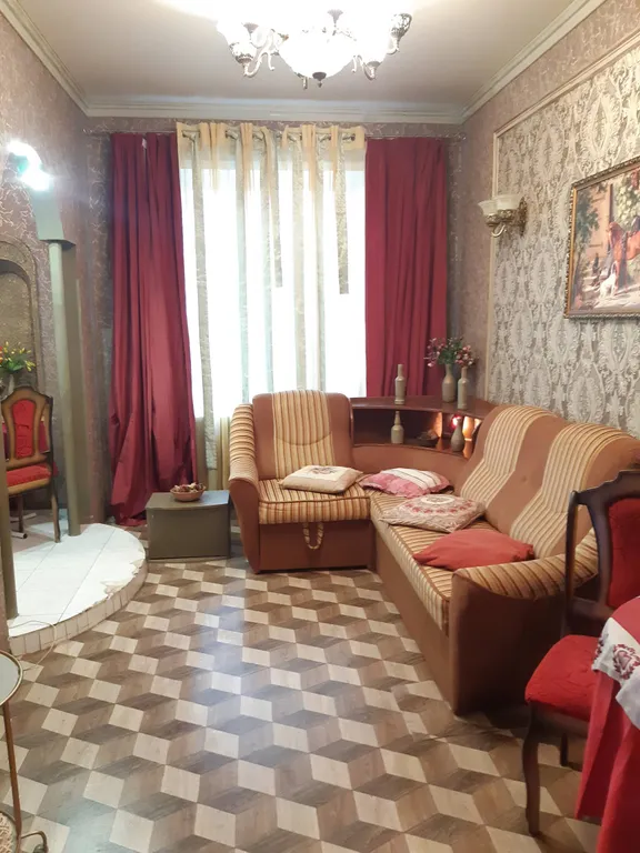 Квартира Просторные 3-комнатные апартаменты с авторским ремонтом — аренда посуточно в Брянск