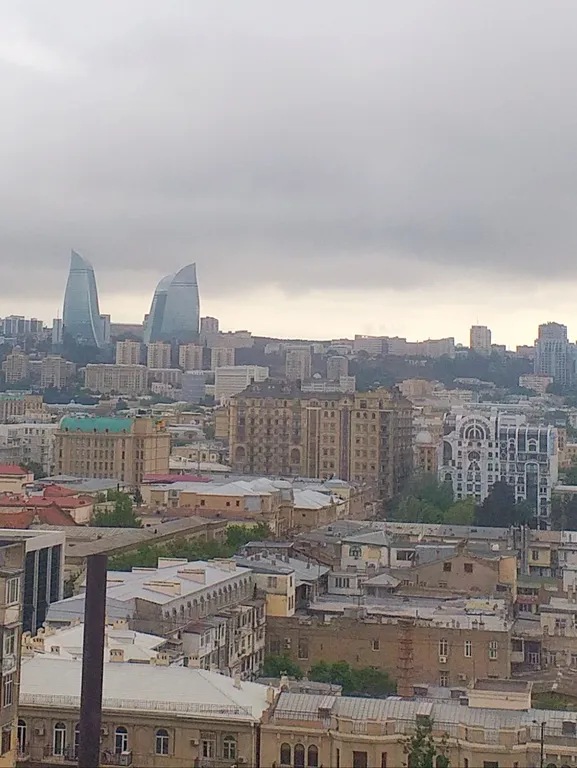 2-комнатная квартира напротив Приморского парка — аренда посуточно в Баку