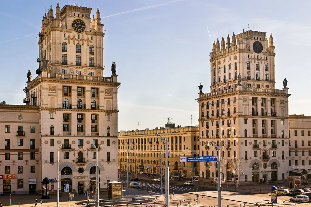 Квартира Апартаменты модерн с просторной кухней в элитном районе — Минск
