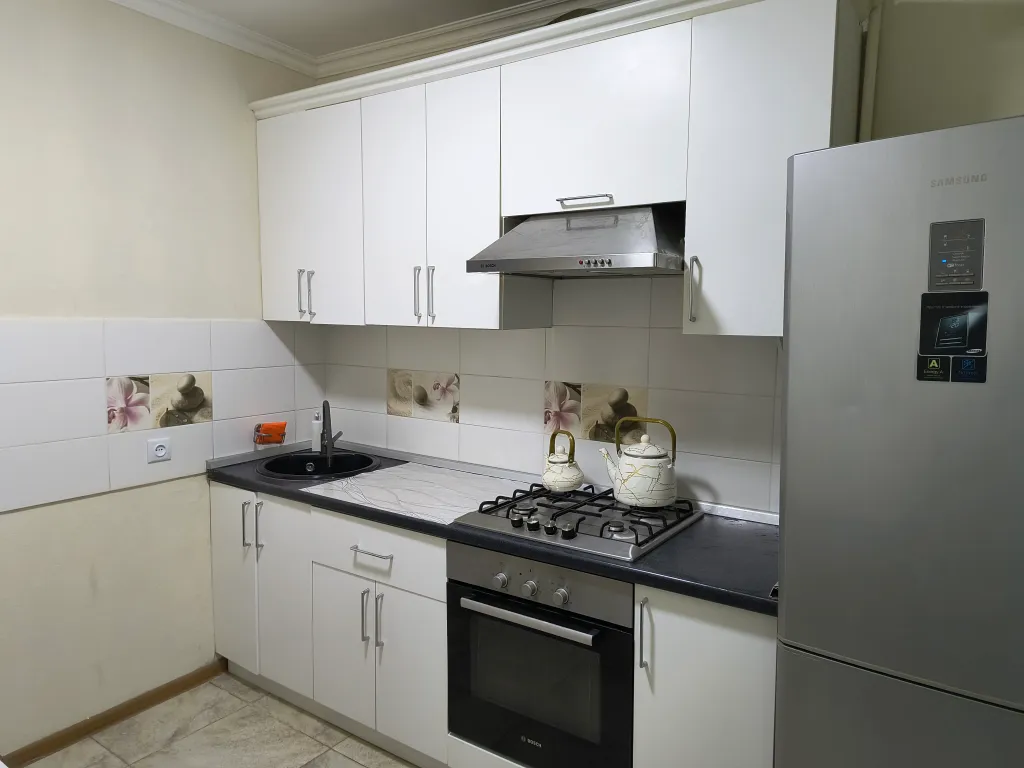 Apt у центрального стадиона