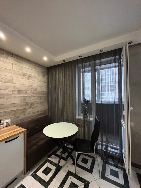 Уютная, современная квартира с видом на Волгу