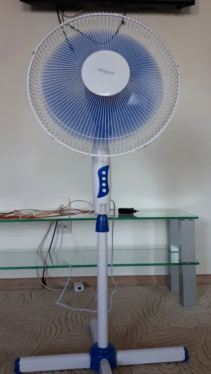 Квартира с массажным креслом в центре