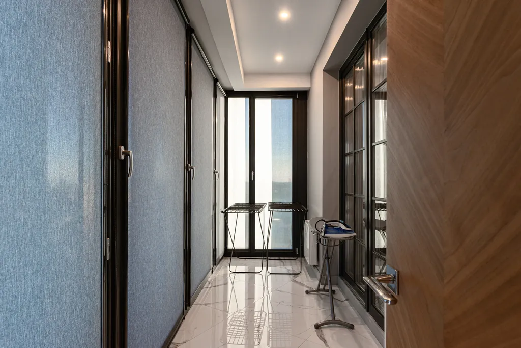 Vip апартаменты в парус-сити на 21 этаже, 101 метр, центр, 2 балкона