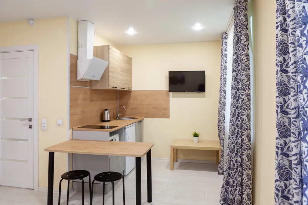 Трёхместная уютная студия