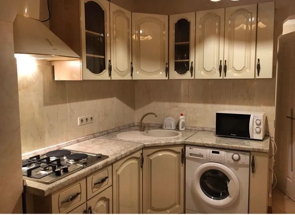 Уютная квартира в центре Сухума! В пешей доступности пляж