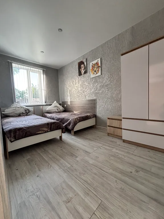 Уютный домик с видом на лес