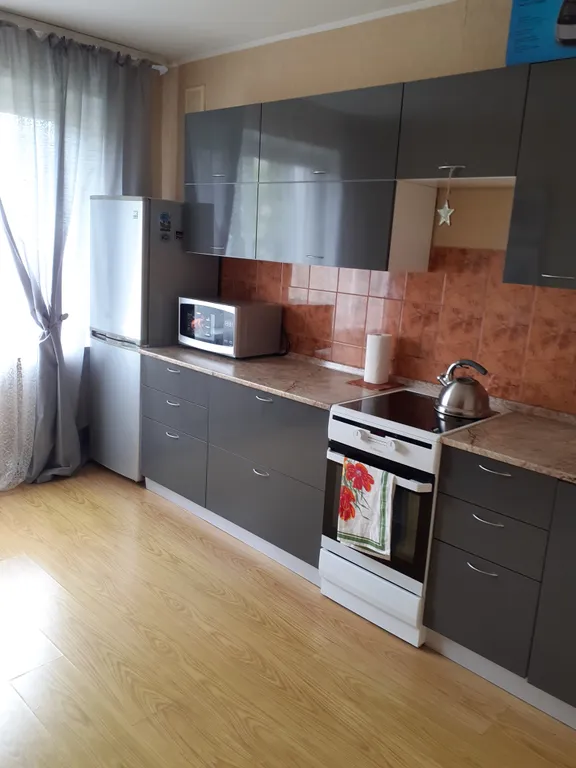 Квартира 1-комнатная Квартира — Калининград