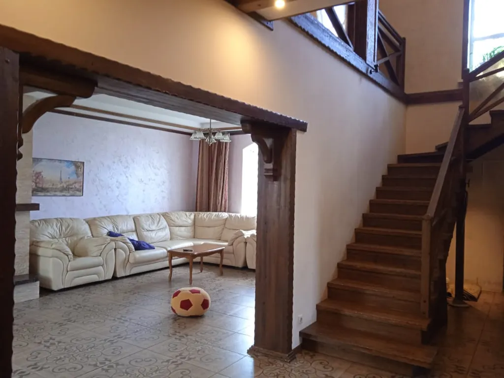 5-комнатный Дом