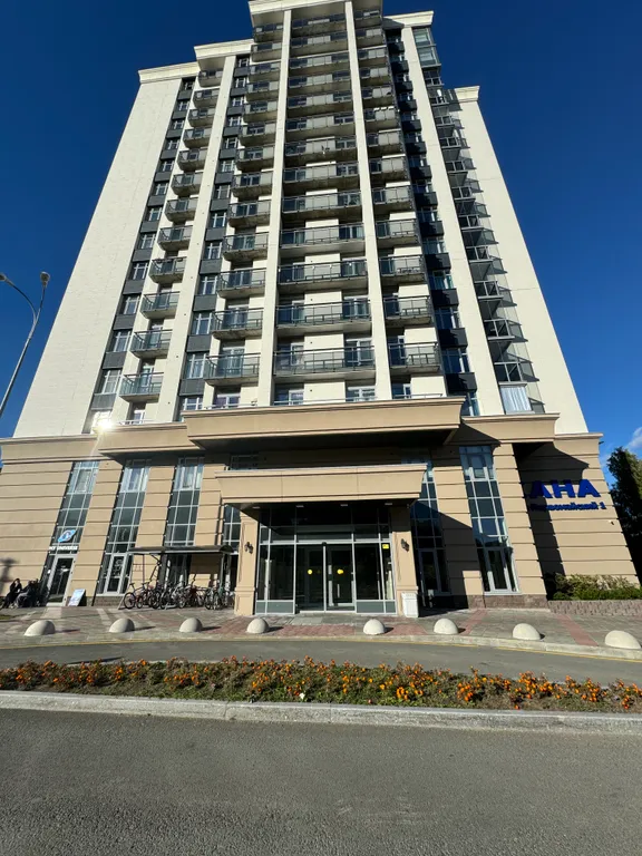 Апартаменты-студия в центре города в новом дoме бизнec-клаcса