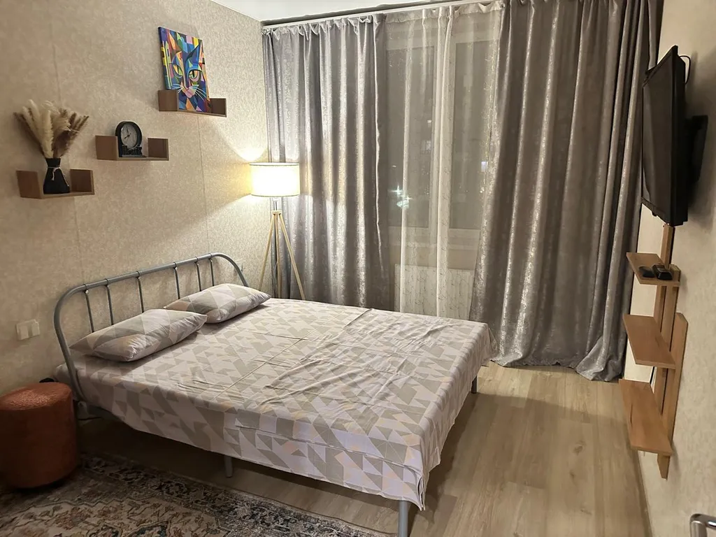 Чудесная евро2 на высоком этаже