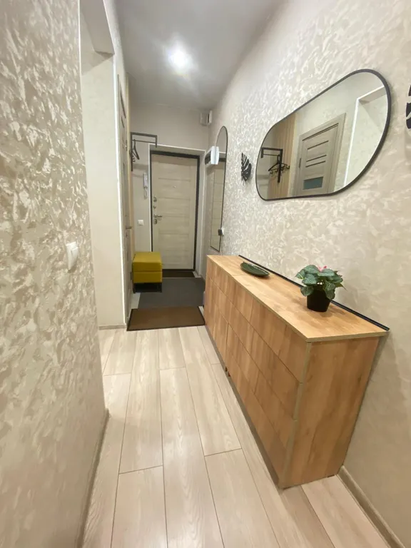 Двухкомнатная квартира на пл. Театральной