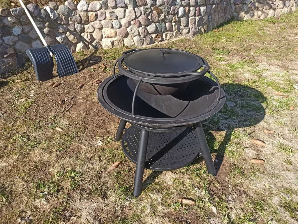 Коттедж Коттедж со своими водоемами и рыбалкой — Шаховская