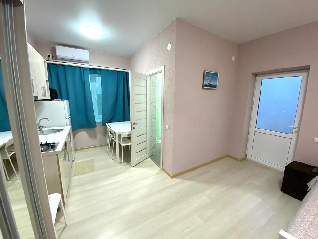 Двухкомнатный апартамент с террасой