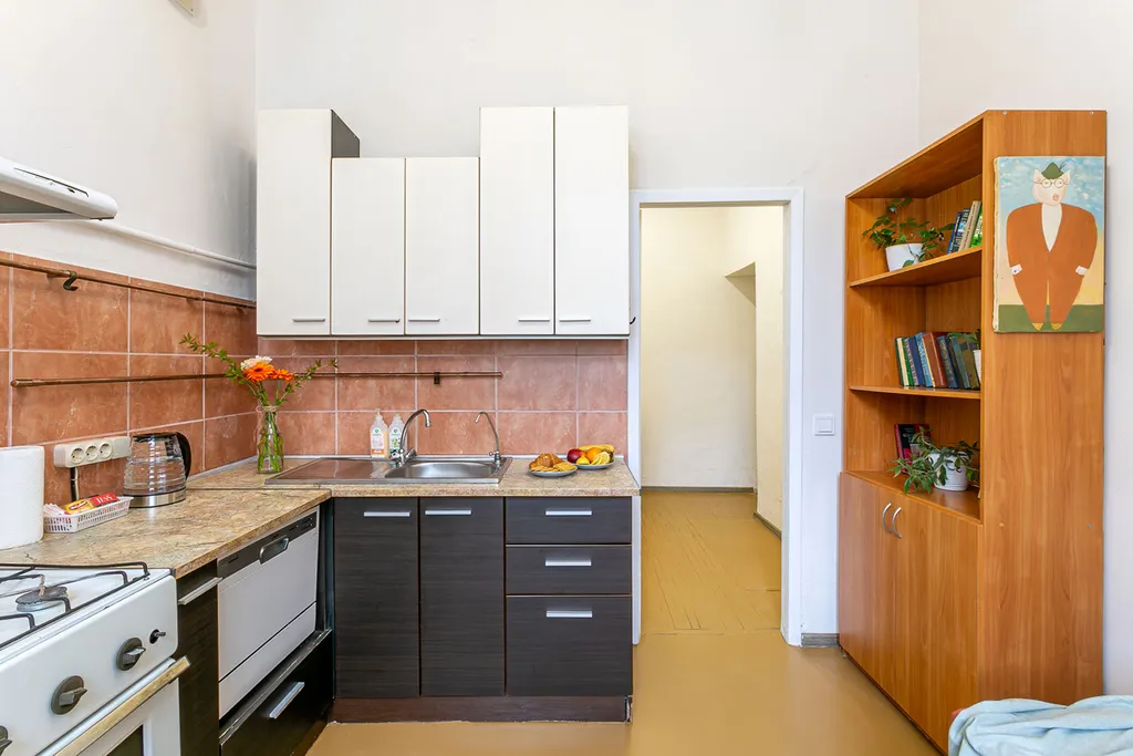 Светлый дом на Сенной