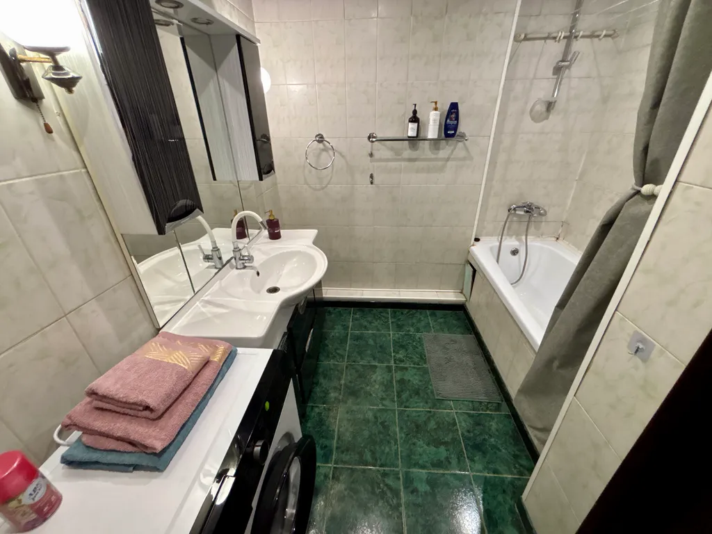 VIP Двухкомнатная квартира с прекрасным ремонтом