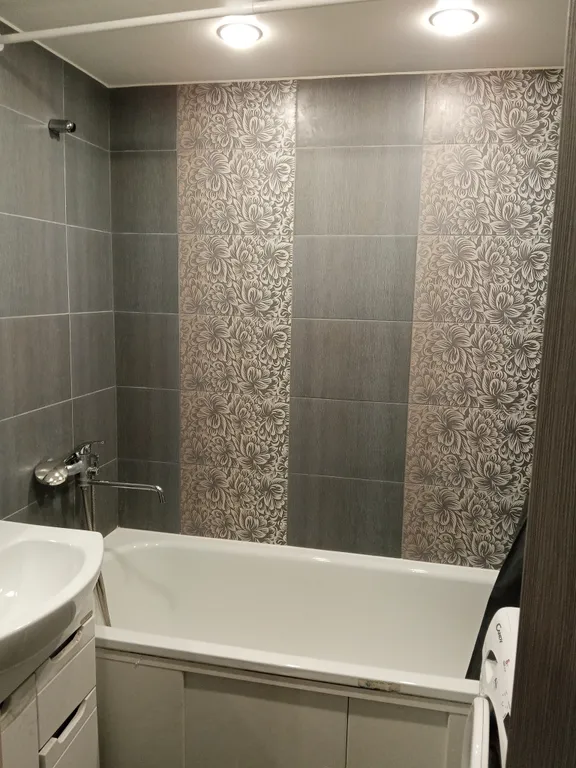 Двухкомнатная квартира в новостройке, рядом центр города