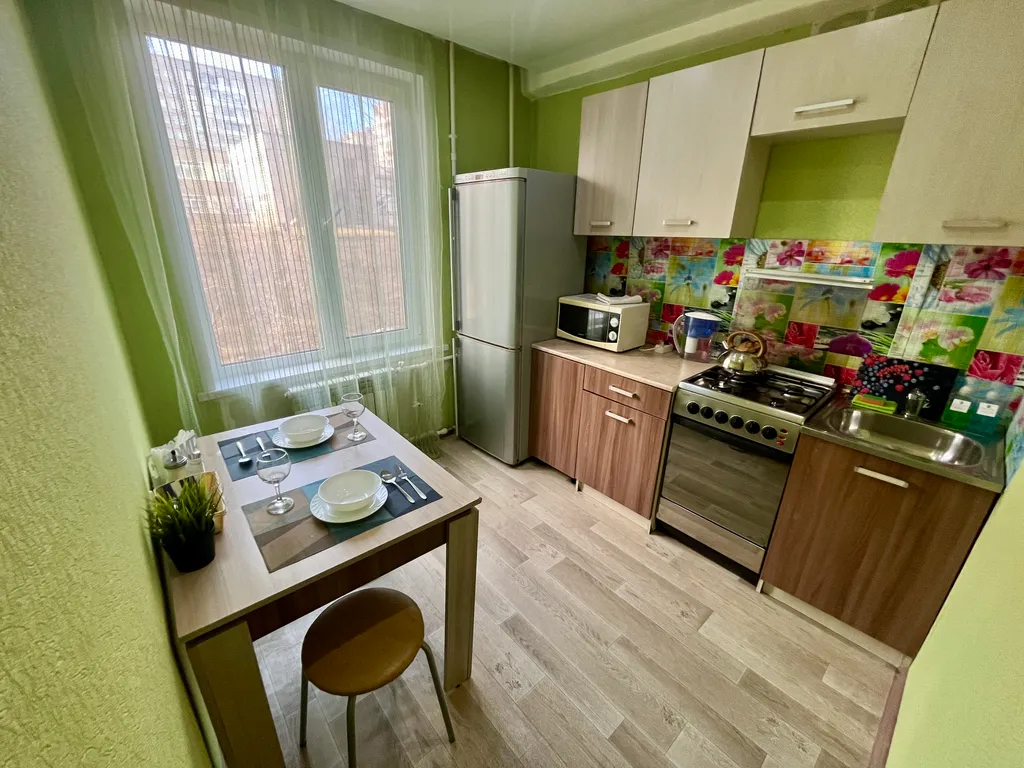 Однокомнатная квартира люкс в районе Универсама-2