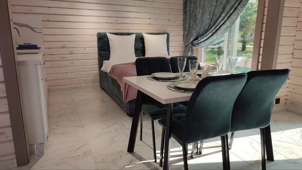 Дом Изумруд