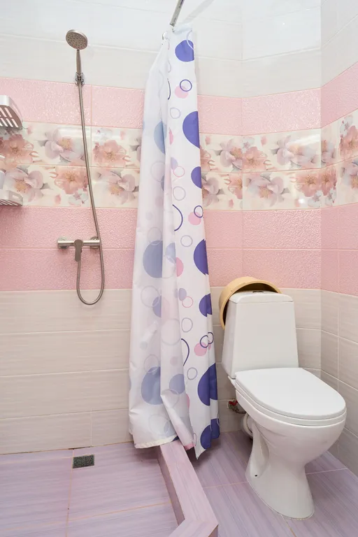 Квартира Квартира Трёхместный номер комфортный с 1 двуспальной кроватью и 1 односпальной — Кучугуры