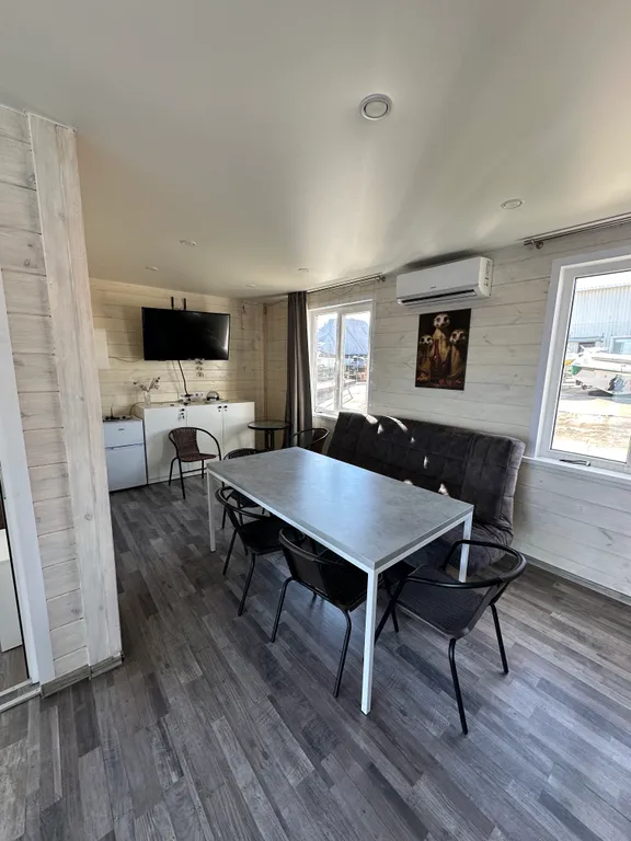 Дом на воде с баней