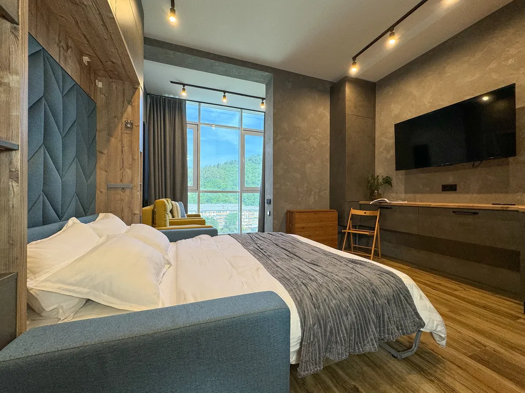 Видовые апартаменты Монстера Лофт в ЖК Сан Хиллс Небуг