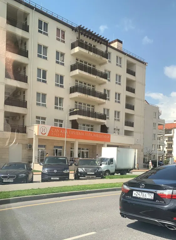 Апартаменты альфа сириус с видом на море в морском квартале