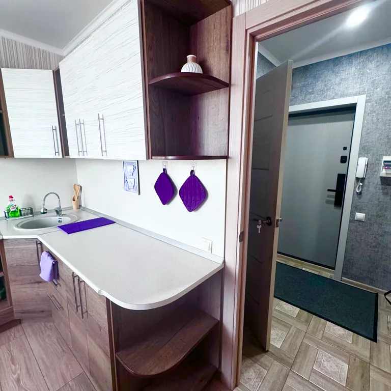 Чистая, уютная квартира в развитом районе