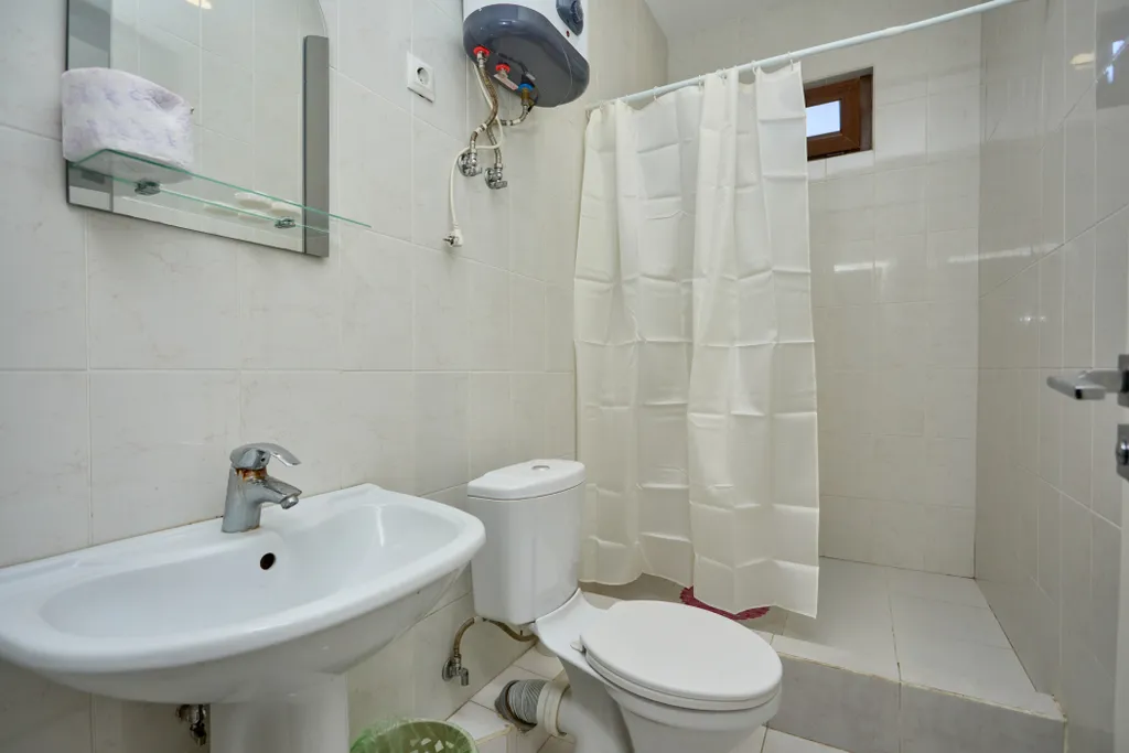 Квартира Трёхместный улучшенный номер — Сухум