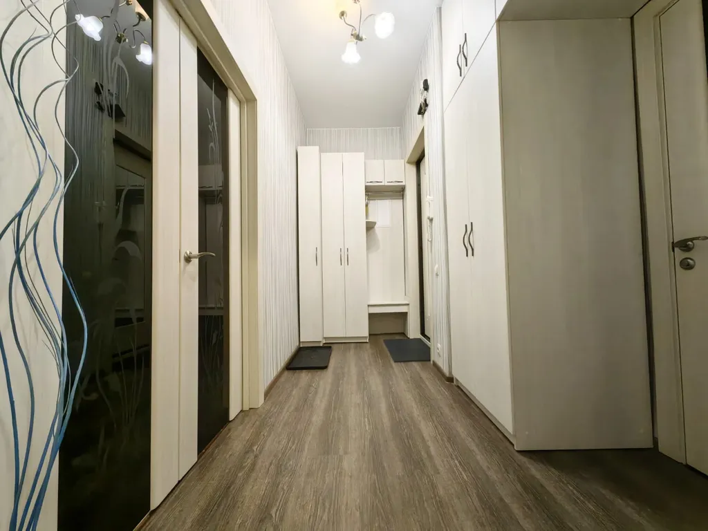 1 к квартира в зеленом районе: Звездочка и парк в двух шагах