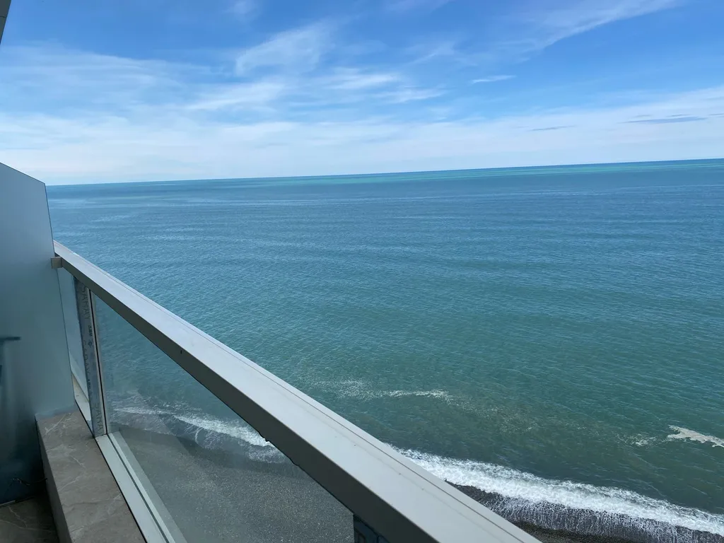 Квартира Роскошные апартаменты с прямым видом на море в Бамбо Бич Цихисдзири — Цихисдзири