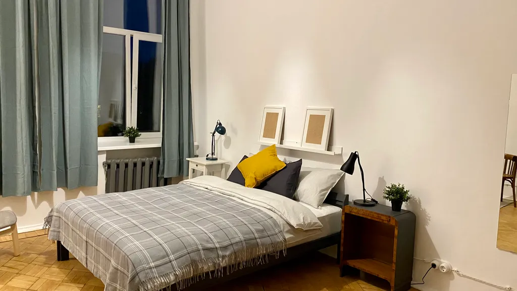 Квартира Большая комната с высокими потолками на Цветном — Москва