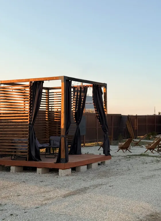 Коттедж Дом А-фрейм на берегу моря, бассейн, баня — Кучугуры