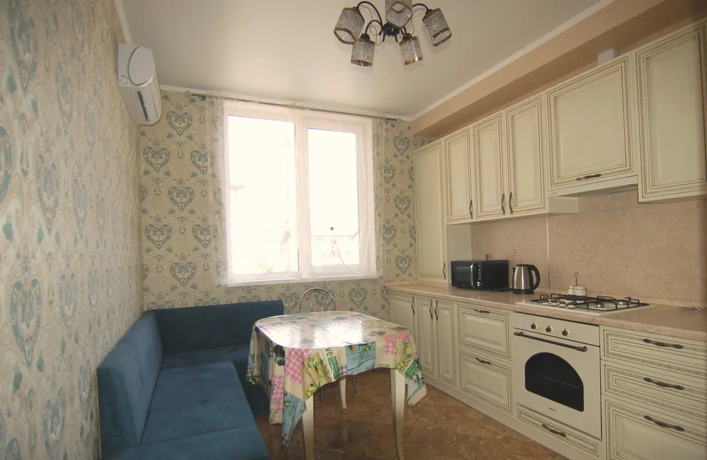 Приятная квартира с видом на море