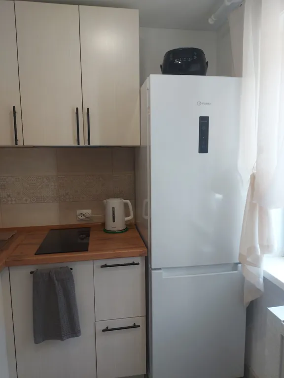 Квартира возле площади Славы