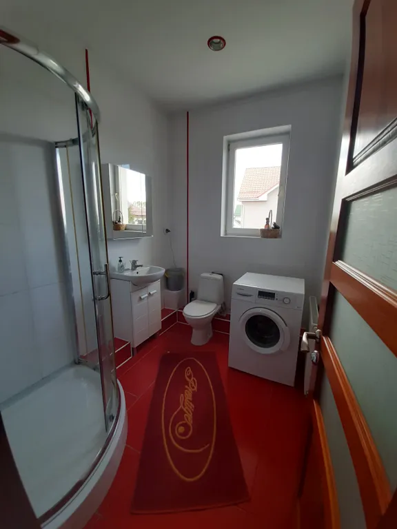 6-комнатный Дом