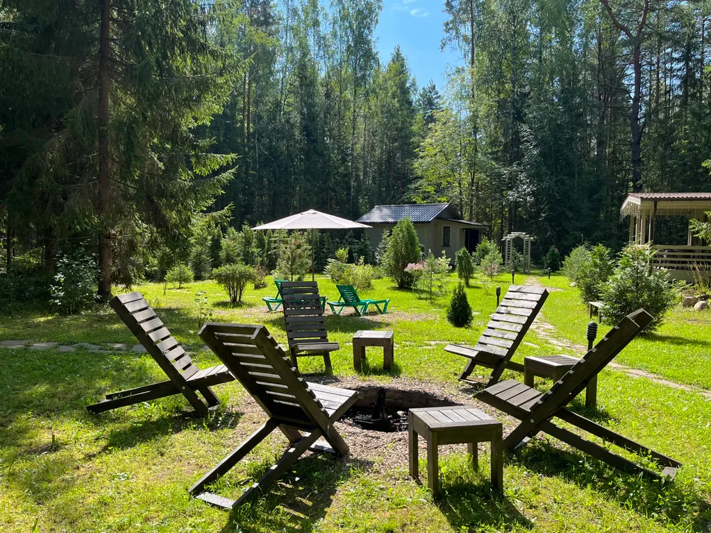 Коттедж Уютный домик на озере Волго на Селигере в сосновом бору — Турбаза Чайка