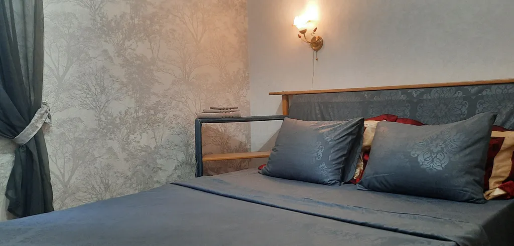 Квартира Комната с видом на Дубовую рощу — аренда посуточно в Архипо-Осиповка