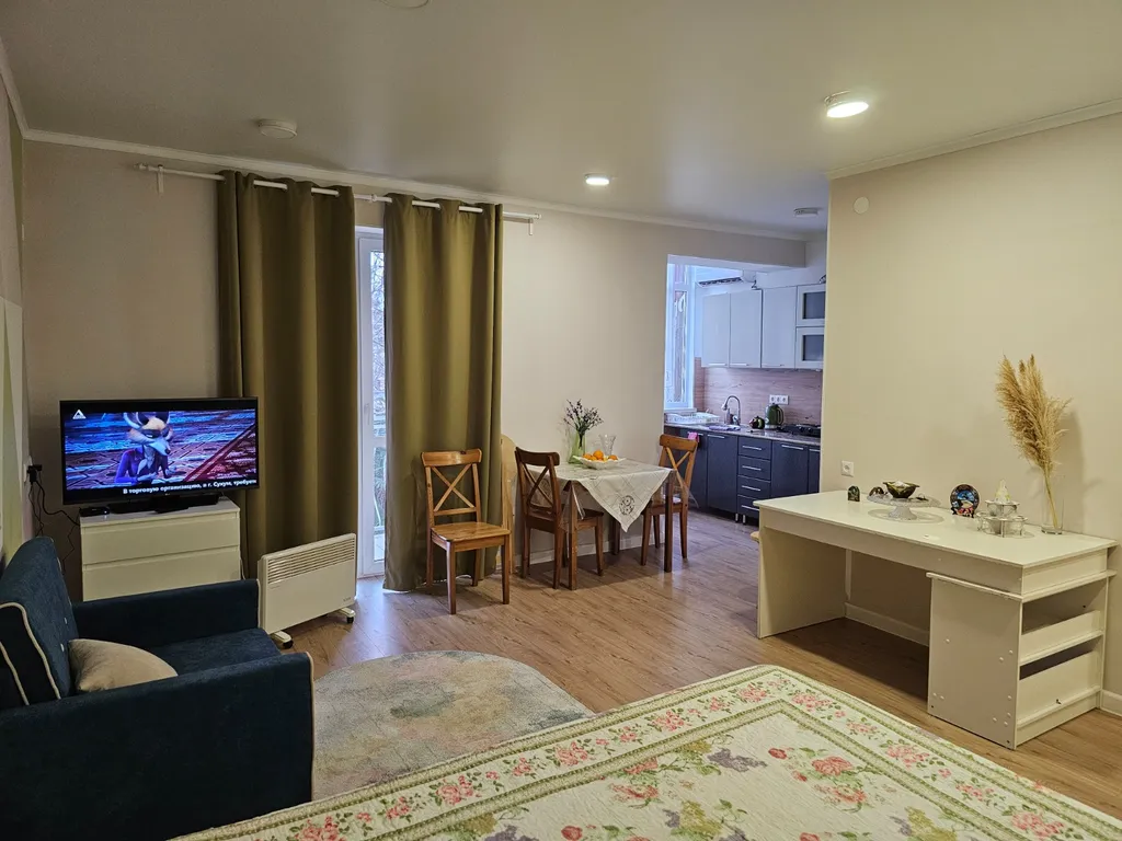 Квартира Квартира Уютная студия в центре города — Сухум