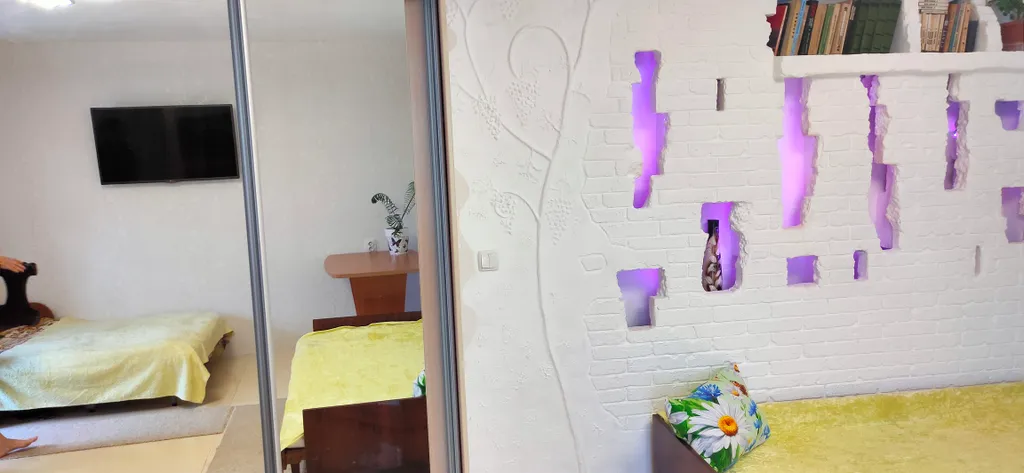 Часть дома с отдельным входом и парковкой для авто