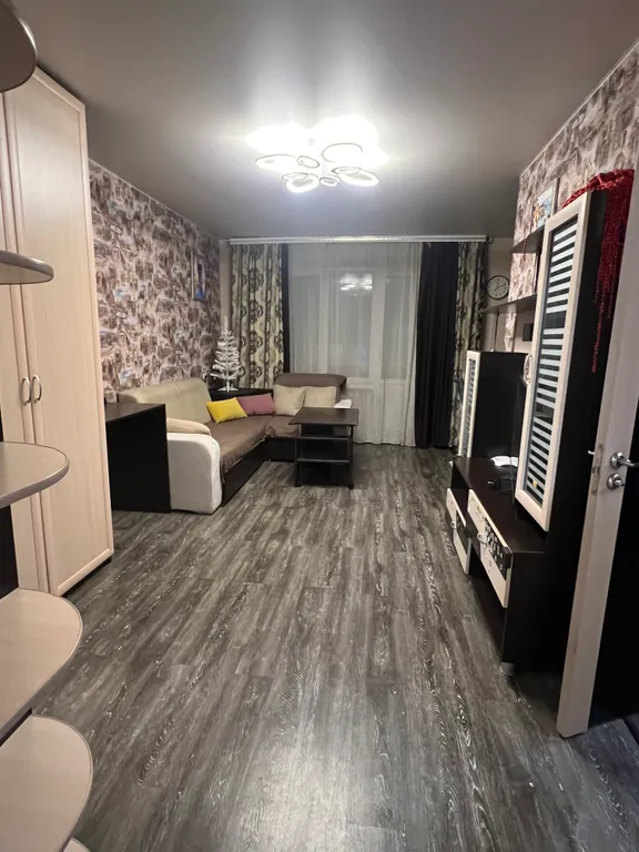 Двухкомнатная, 2 этаж