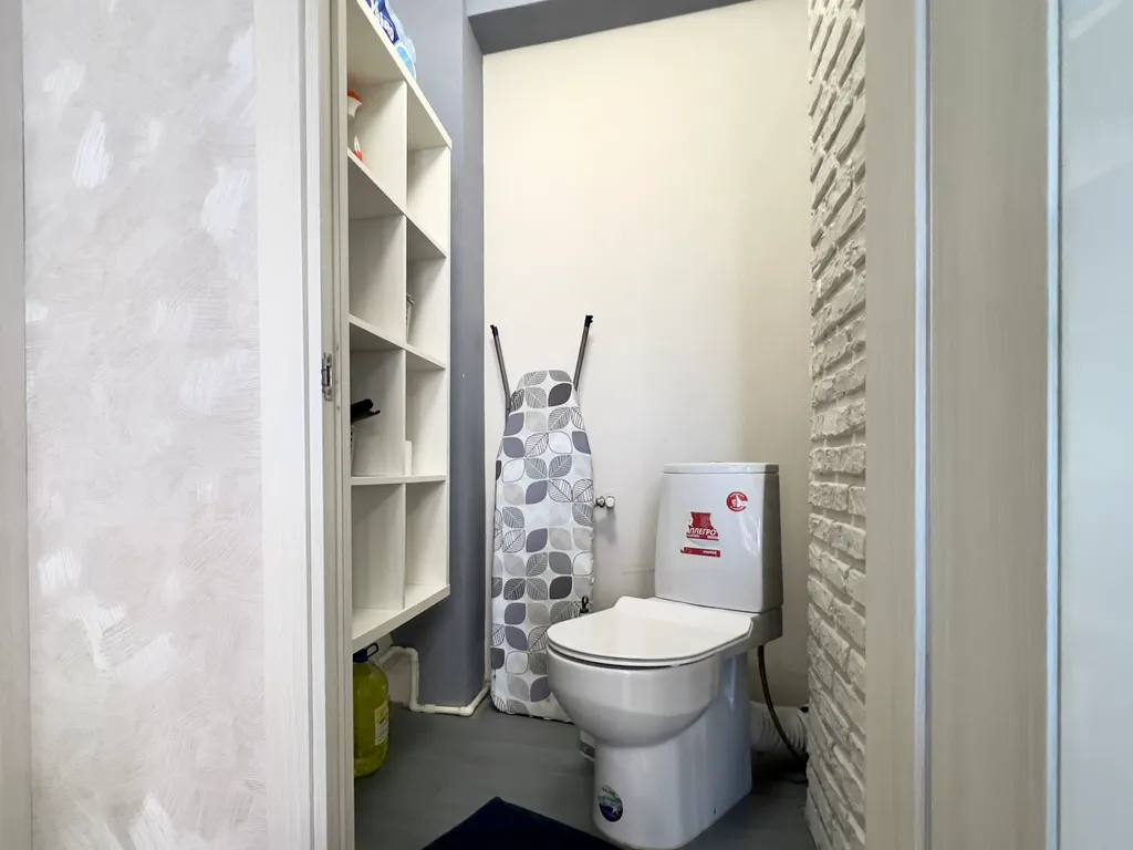 Стильная уютная евро-двушка недалеко от центра травматологии