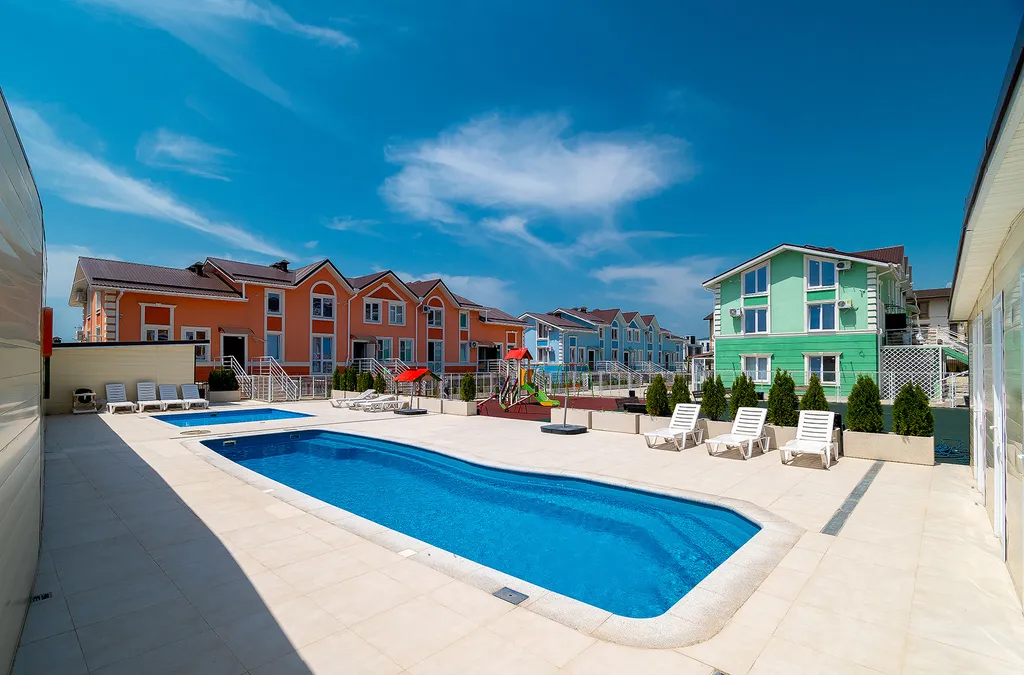 Квартира с бассейном