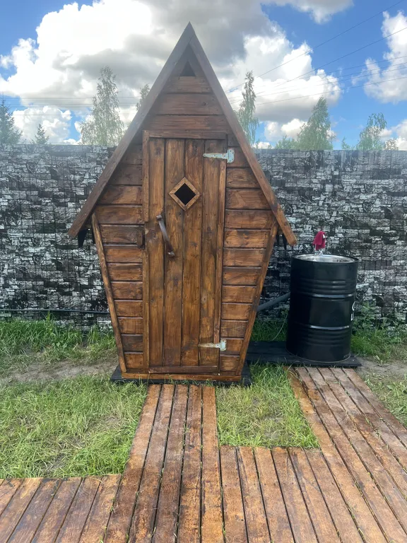 Частный дом недалеко от города