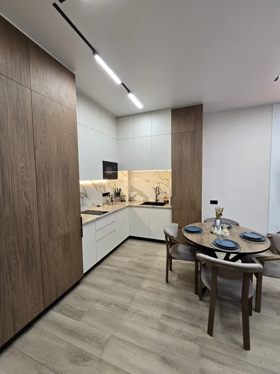 Уютная современная квартира с дизайнерским ремонтом в посёлке Терскол