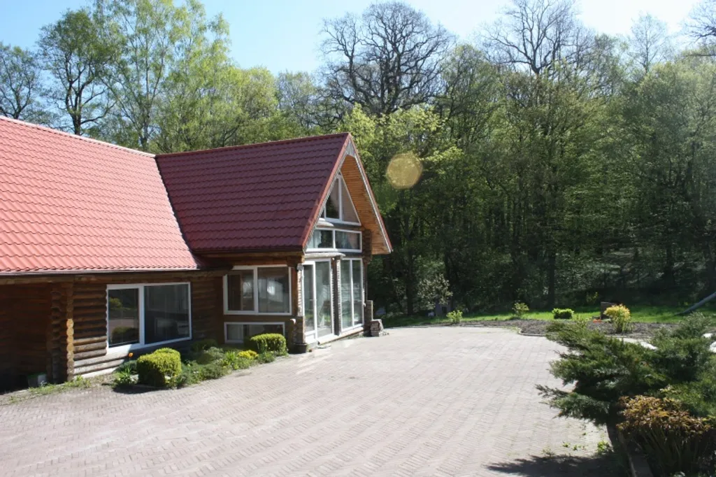 6-комнатный Дом